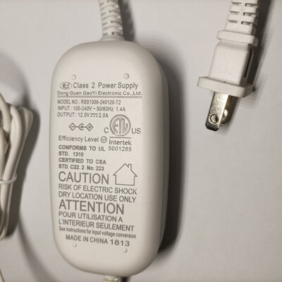 E-JUN RSS1006-240120-T2 12V/2А (1.5m) White